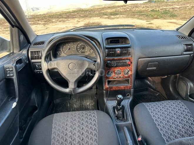 Opel Astra 1999, 132,000 km - 1.8 л - Bakı
