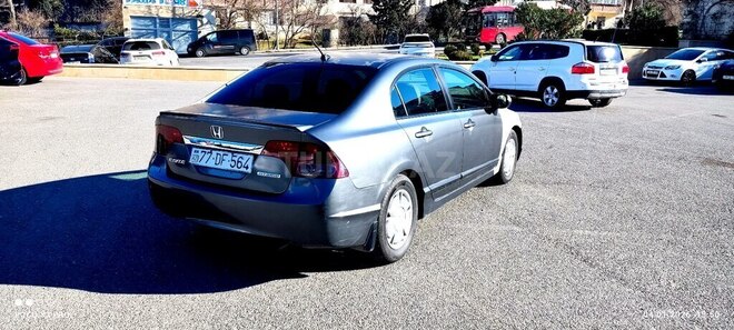 Honda Civic 2010, 450,000 km - 1.3 л - Bakı