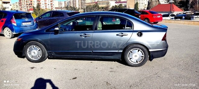 Honda Civic 2010, 450,000 km - 1.3 л - Bakı
