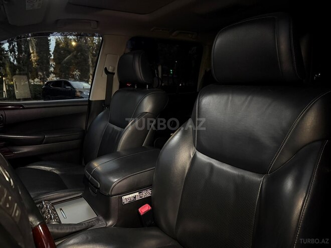 Lexus LX 570 2014, 81,000 km - 5.7 l - Gəncə