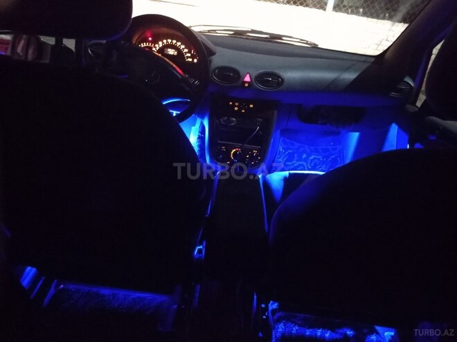 Mercedes A 160 2004, 284,000 km - 1.6 л - Mingəçevir