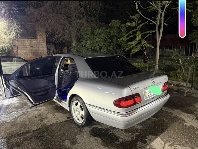 Mercedes E 220 1998, 551,000 km - 2.2 l - Bakı