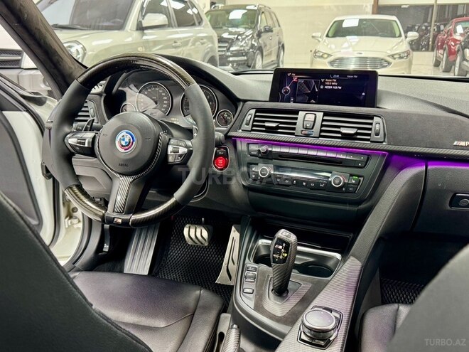 BMW 330 2016, 207,000 km - 2.0 l - Bakı