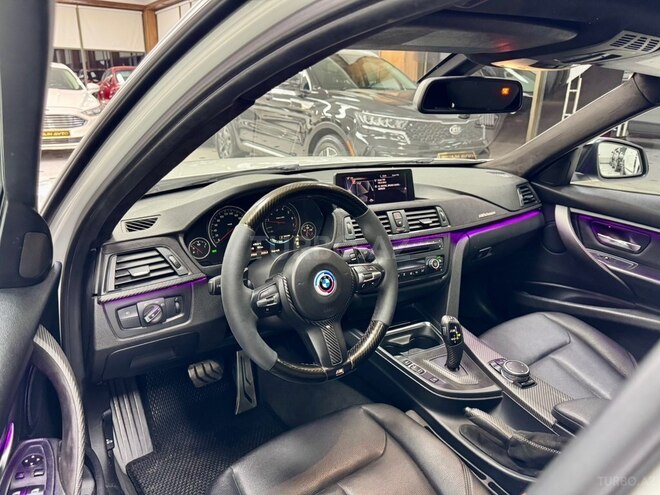 BMW 330 2016, 207,000 km - 2.0 l - Bakı