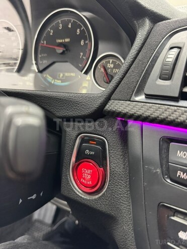 BMW 330 2016, 207,000 km - 2.0 l - Bakı