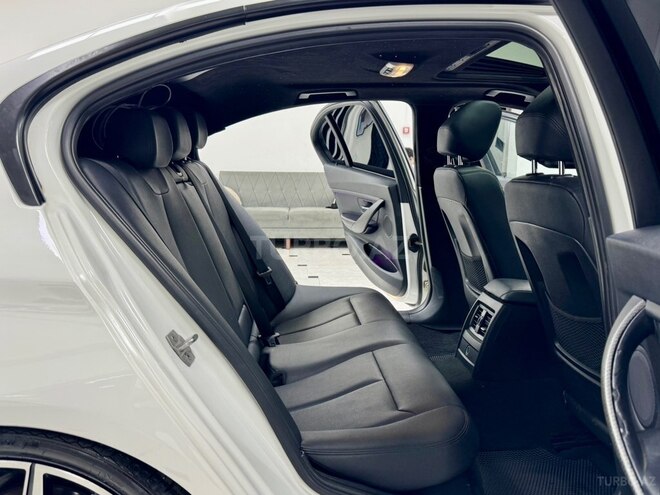 BMW 330 2016, 207,000 km - 2.0 l - Bakı