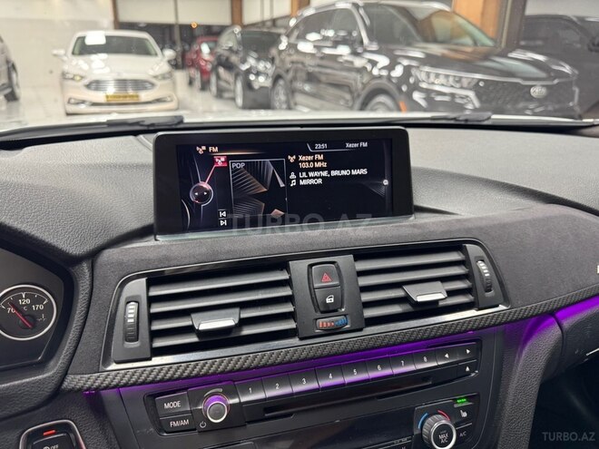 BMW 330 2016, 207,000 km - 2.0 l - Bakı
