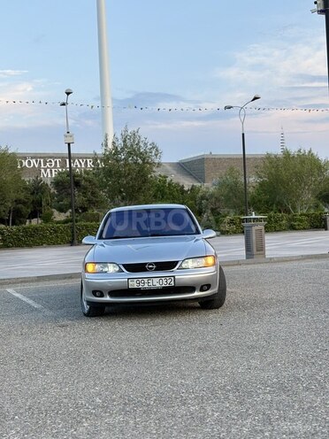 Opel Vectra 2001, 450,000 km - 1.6 l - Bakı