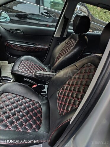 Hyundai i20 2010, 200,000 km - 1.6 l - Bakı