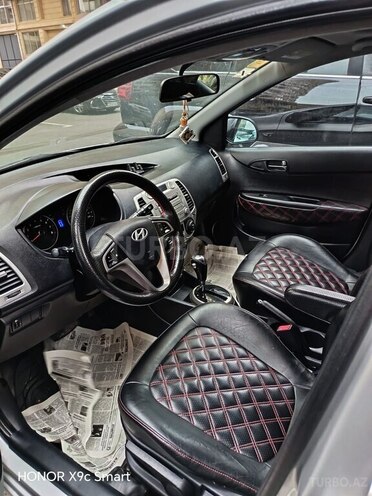 Hyundai i20 2010, 200,000 km - 1.6 l - Bakı