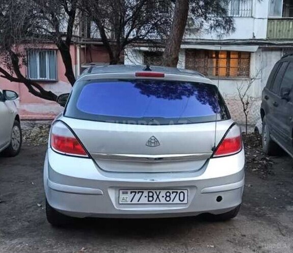 Opel Astra 2009, 350,000 km - 1.4 l - Bakı