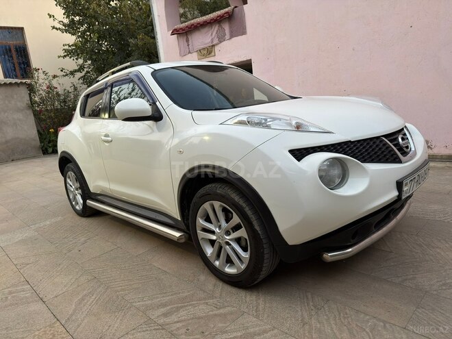 Nissan Juke 2013, 174,500 km - 1.6 l - Bakı