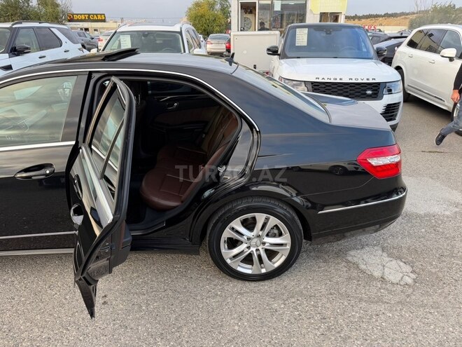 Mercedes E 250 2010, 310,000 km - 2.1 l - Bakı