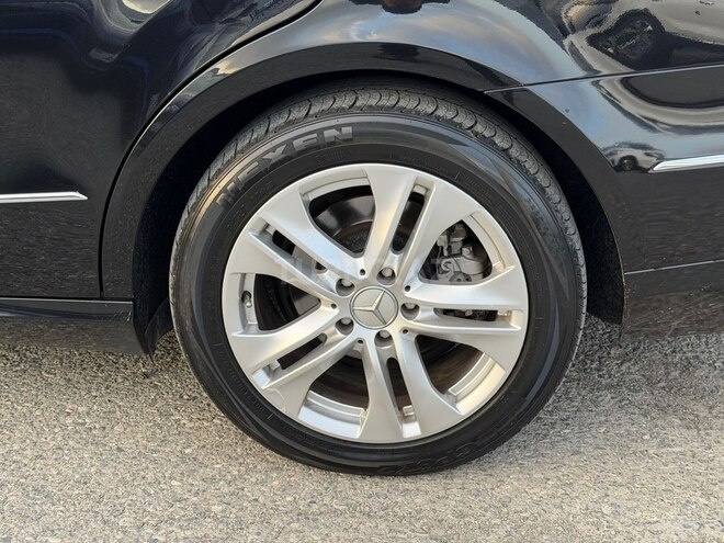 Mercedes E 250 2010, 310,000 km - 2.1 l - Bakı