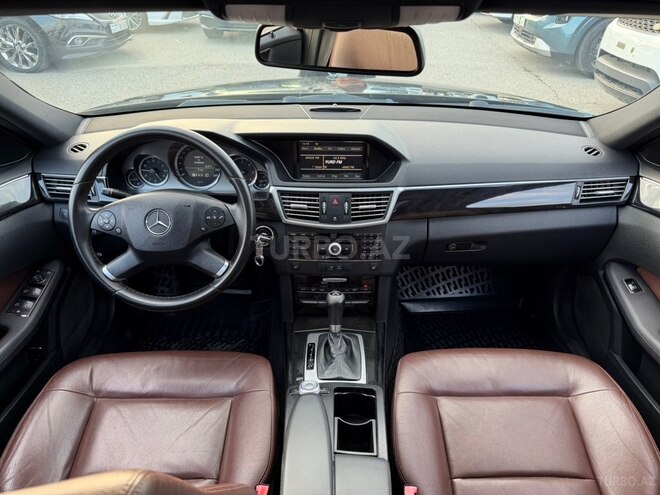 Mercedes E 250 2010, 310,000 km - 2.1 l - Bakı