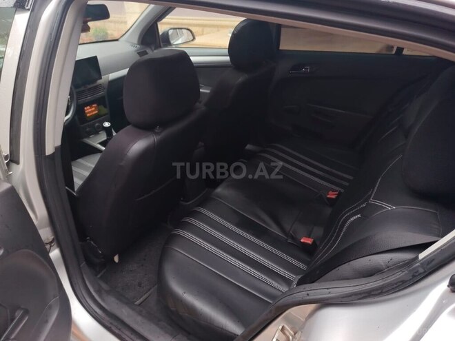 Opel Astra 2005, 313,000 km - 1.4 l - Bakı