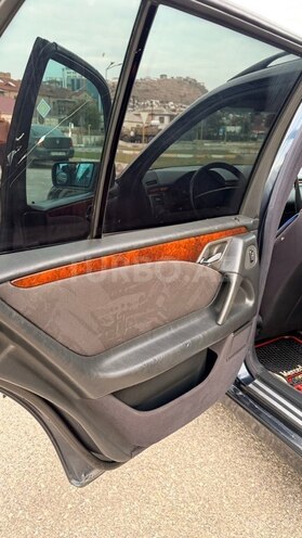 Mercedes E 240 1999, 300,000 km - 2.4 л - Bakı