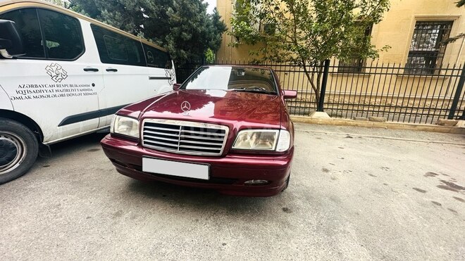 Mercedes C 200 1998, 502,000 km - 2.0 l - Xırdalan