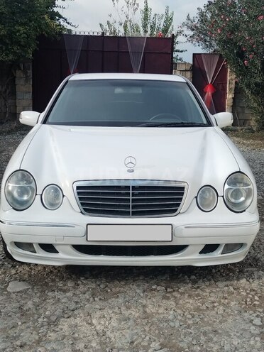 Mercedes E 280 2000, 330,000 km - 2.8 l - Kürdəmir