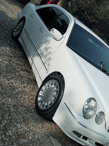Mercedes E 280 2000, 330,000 km - 2.8 l - Kürdəmir