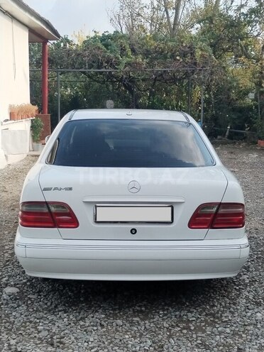 Mercedes E 280 2000, 330,000 km - 2.8 l - Kürdəmir