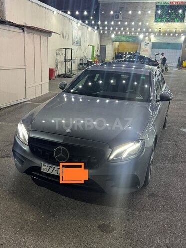 Mercedes E 300 4MATIC