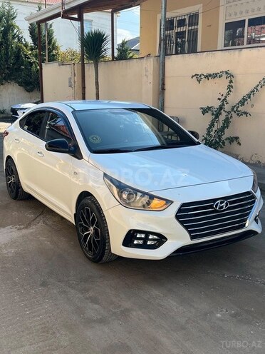 Hyundai Accent 2017, 259,000 km - 1.4 l - Bakı