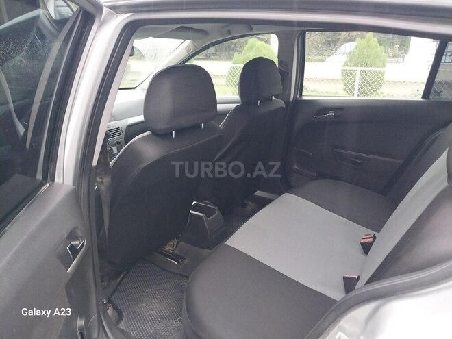 Opel Astra 2006, 321,255 km - 1.4 l - Qax