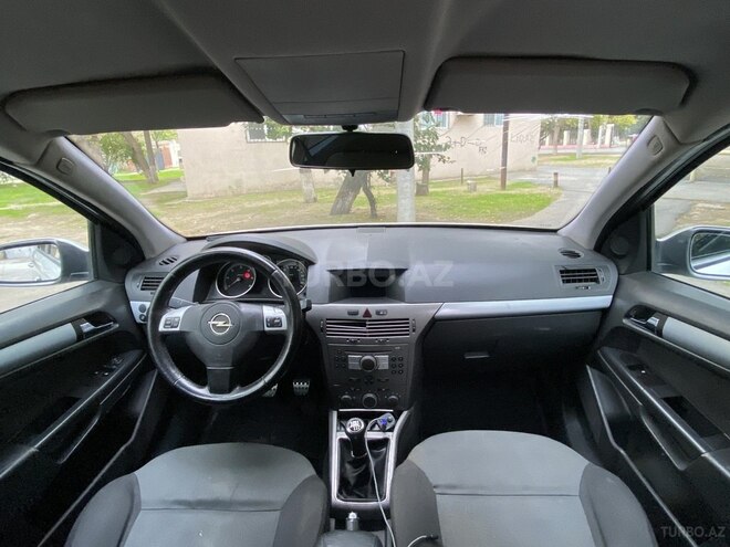 Opel Astra 2006, 380,125 km - 1.3 l - Bakı