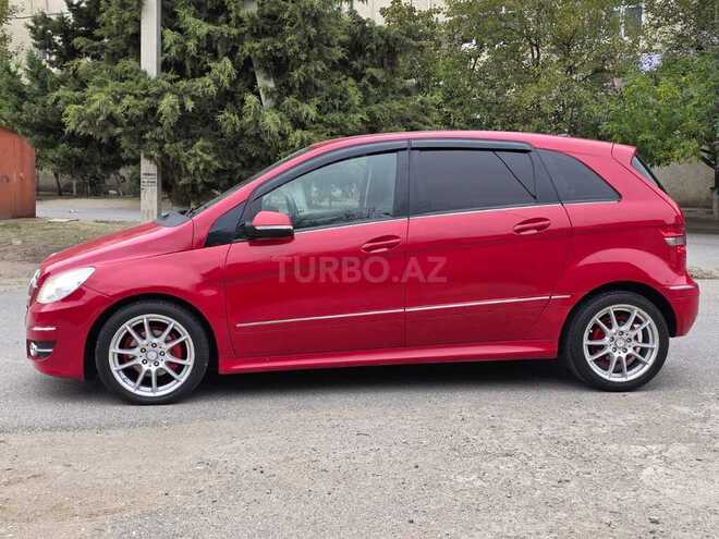 Mercedes B 170 2009, 182,000 km - 1.7 л - Sumqayıt