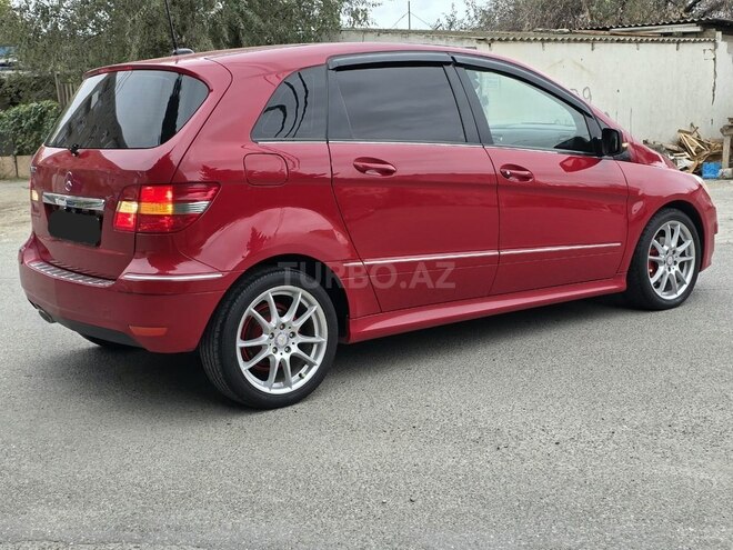 Mercedes B 170 2009, 182,000 km - 1.7 л - Sumqayıt