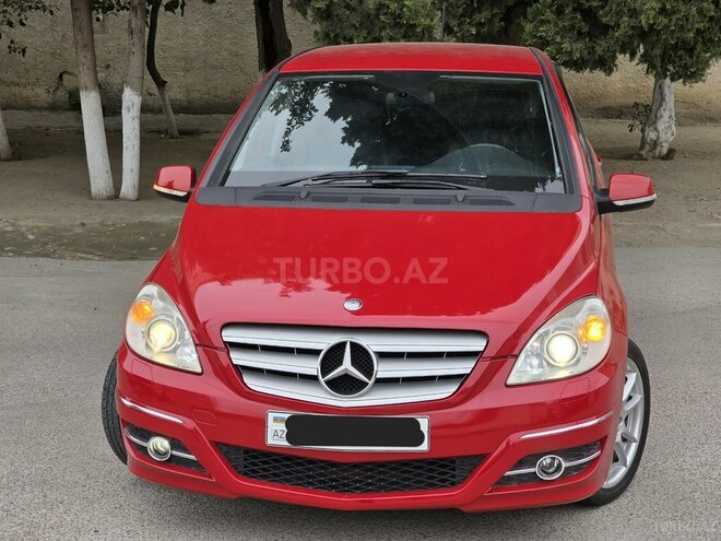 Mercedes B 170 2009, 182,000 km - 1.7 л - Sumqayıt