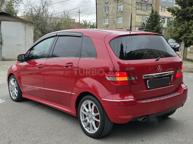 Mercedes B 170 2009, 182,000 km - 1.7 л - Sumqayıt