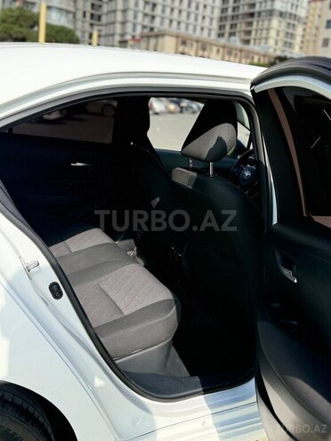 Toyota Corolla 2024, 115,000 km - 1.8 l - Bakı