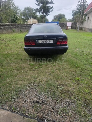 Mercedes E 200 1997, 111,110 km - 2.0 l - Lənkəran