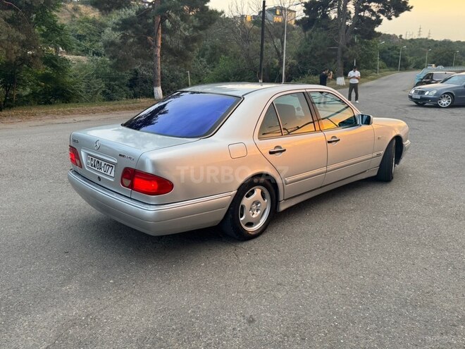 Mercedes E 230 1997, 490,000 km - 2.3 l - Quba