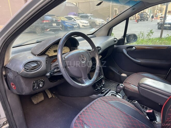 Mercedes A 160 2002, 290,000 km - 1.6 л - Bakı