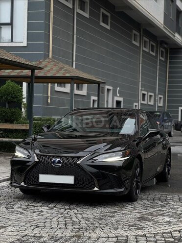 Lexus ES 300h 2022, 77,300 km - 2.5 л - Bakı