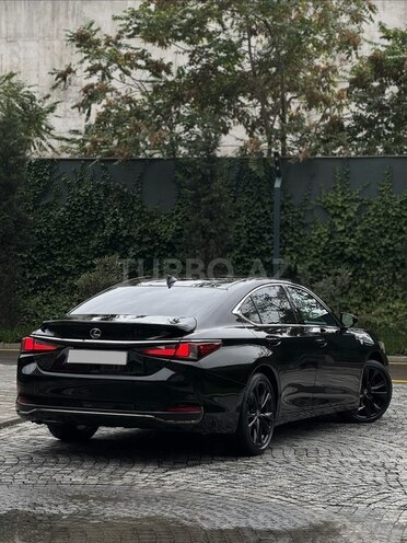 Lexus ES 300h 2022, 77,300 km - 2.5 л - Bakı