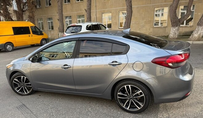Kia Forte 2018, 220,000 km - 2.0 l - Bakı