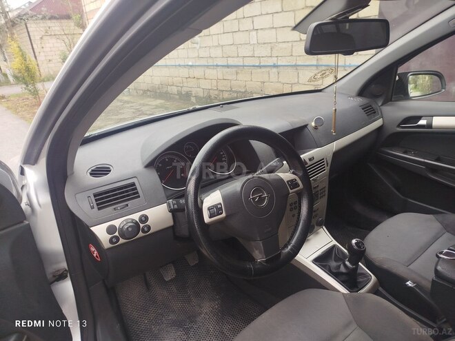 Opel Astra 2007, 202,000 km - 1.3 l - Salyan