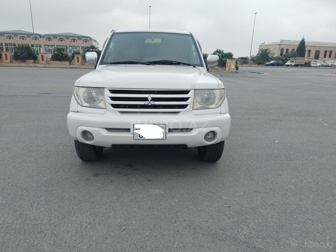 Mitsubishi Pajero io 2001, 275,433 km - 2.0 л - Gəncə
