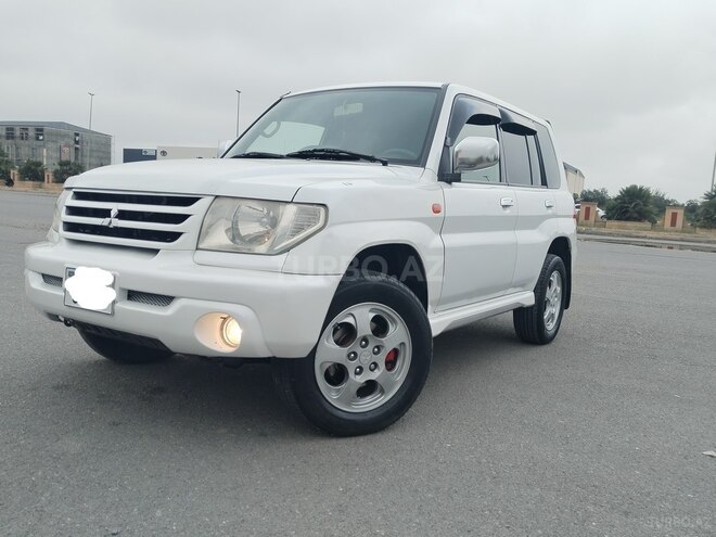 Mitsubishi Pajero io 2001, 275,433 km - 2.0 л - Gəncə
