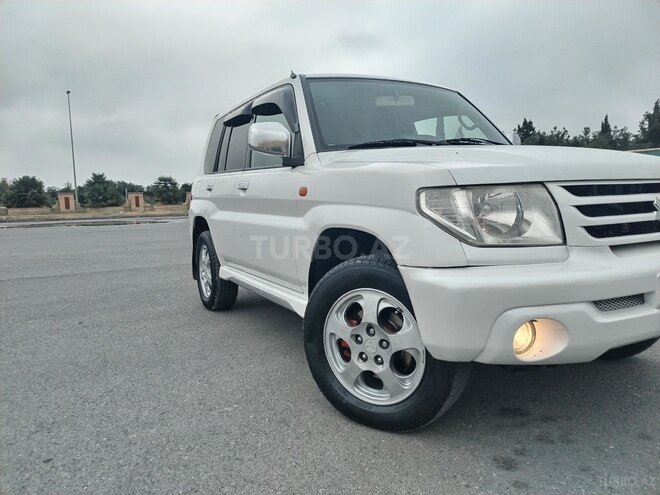 Mitsubishi Pajero io 2001, 275,433 km - 2.0 л - Gəncə