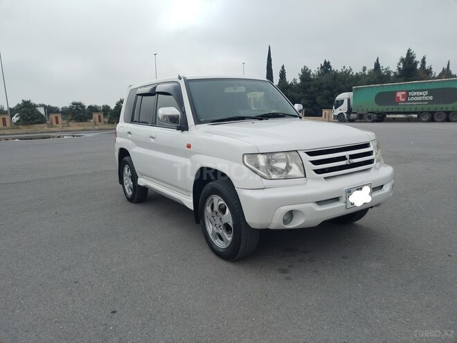 Mitsubishi Pajero io 2001, 275,433 km - 2.0 л - Gəncə