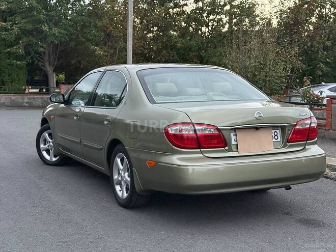 Nissan Maxima 2002, 407,555 km - 3.0 l - Qax