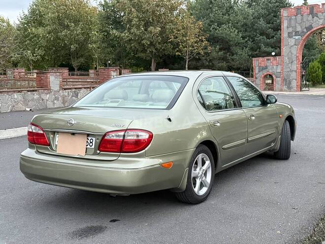 Nissan Maxima 2002, 407,555 km - 3.0 l - Qax