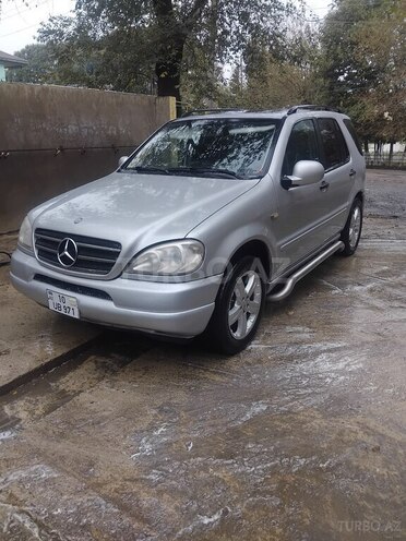 Mercedes ML 320 1999, 365,000 km - 3.2 l - Masallı
