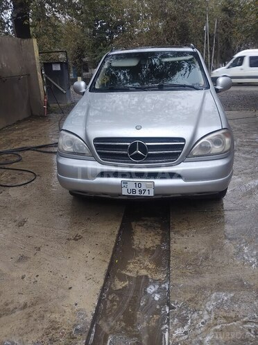 Mercedes ML 320 1999, 365,000 km - 3.2 l - Masallı