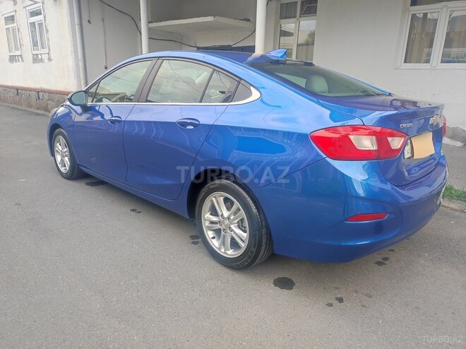 Chevrolet Cruze 2016, 257,555 km - 1.4 л - Qax